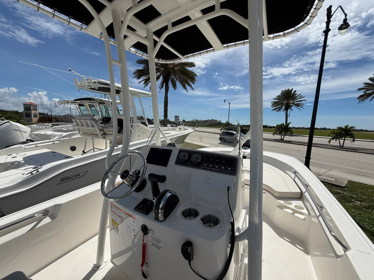 2027 Boston Whaler 190 Montauk 19.0 feet, Venice, Florida #10