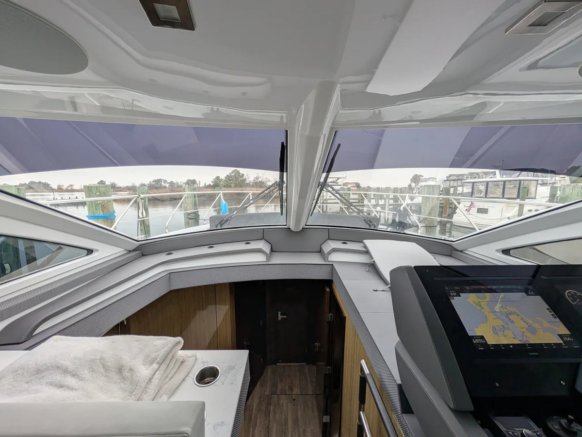 2022 Cruisers Yachts 54 Cantius 54.0 feet, Grasonville, MD #25
