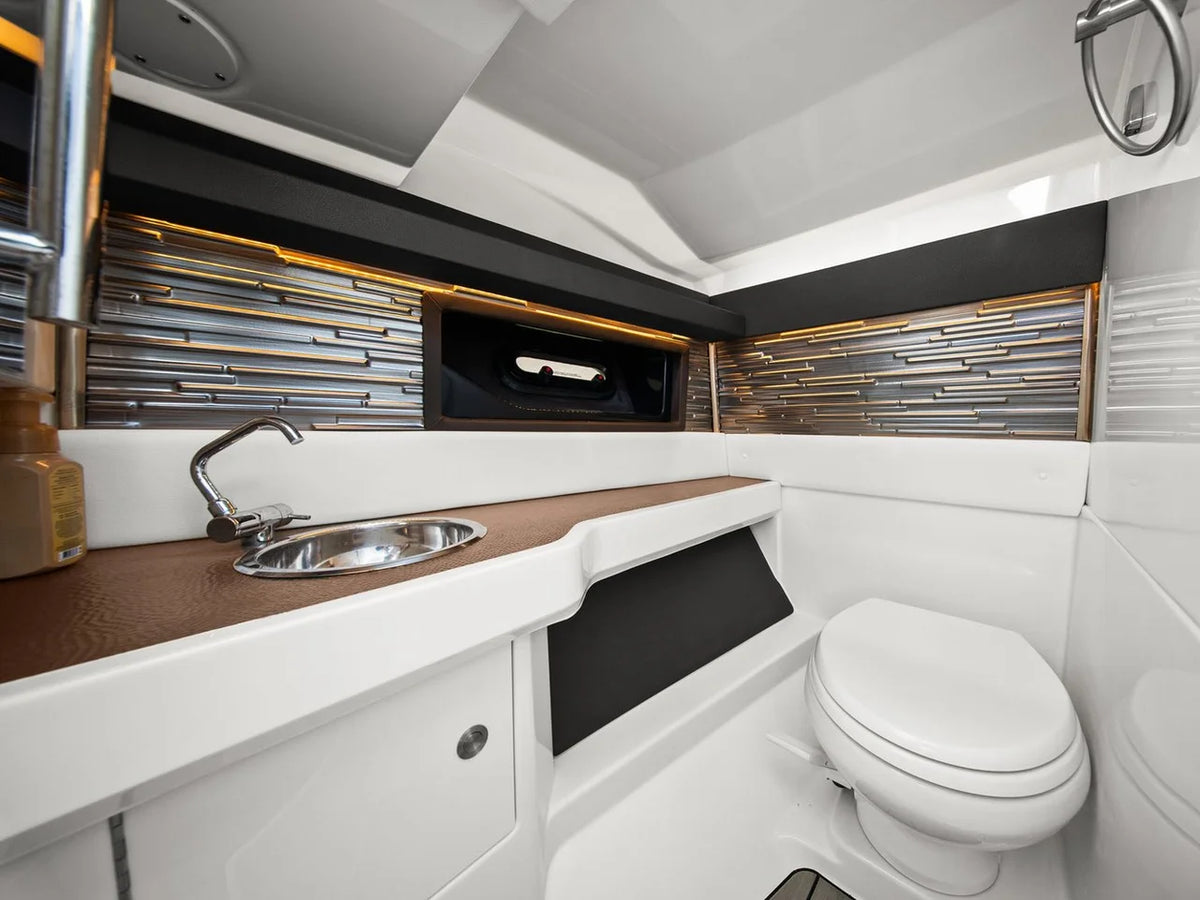 2023 Sea Ray 310 SLX OB 32.0 feet, St Petersburg, FL #18