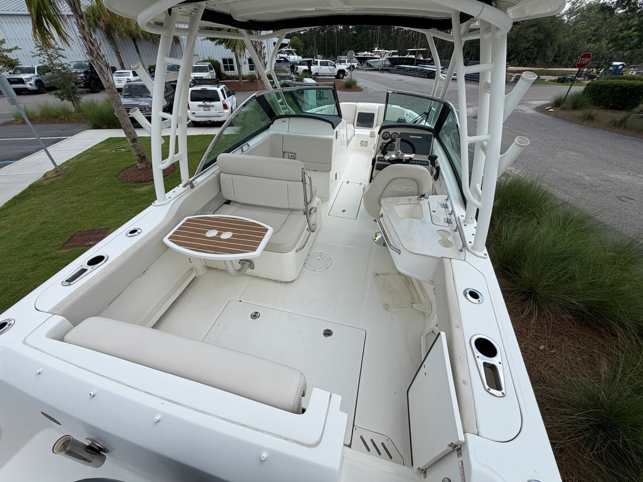 2018 Boston Whaler 230 VANTAGE 23.0 feet, Charleston, SC #6