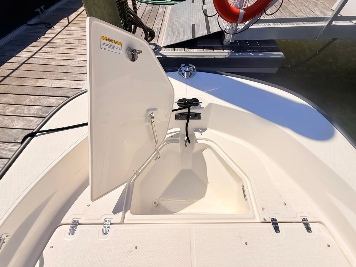 2027 Boston Whaler 190 Montauk 19.0 feet, St Petersburg, FL #43
