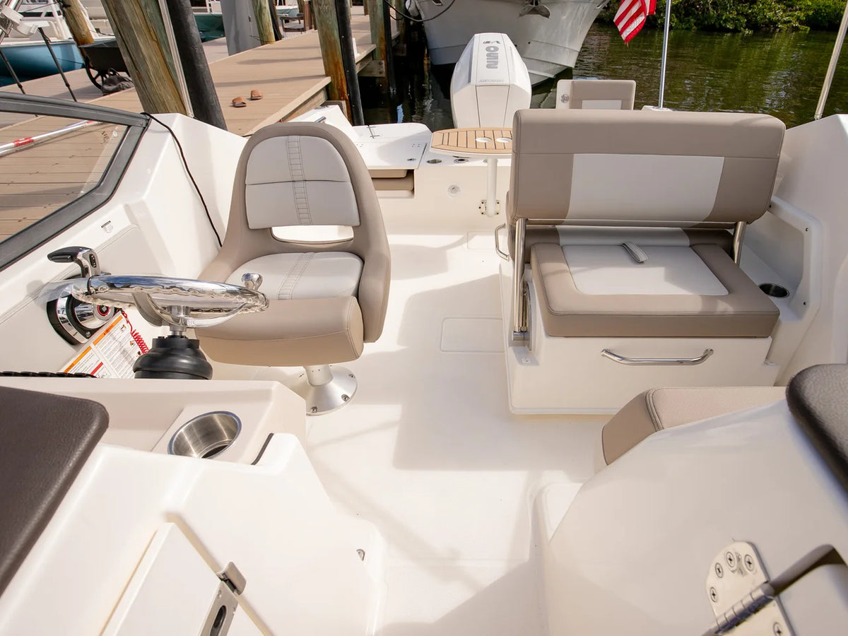 2026 Boston Whaler 210 Vantage 21.0 feet, Cocoa, Florida #12