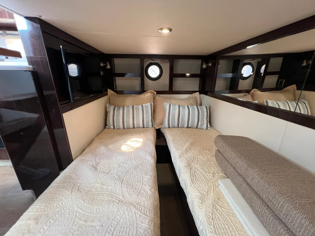 2018 Sea Ray 350 SUNDANCER 35.0 feet, Wakefield, RI #38