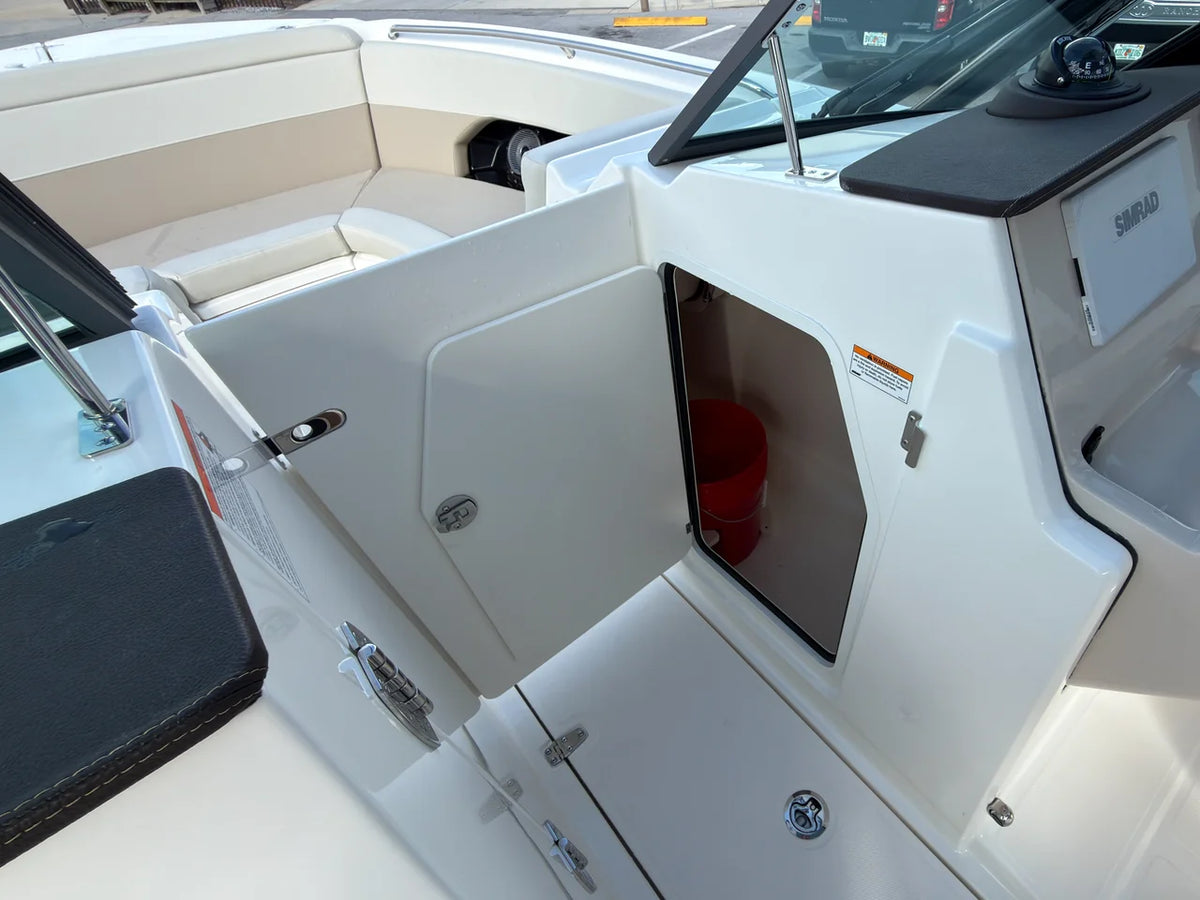2027 Boston Whaler 240 Vantage 24.0 feet, Panama City, FL #15