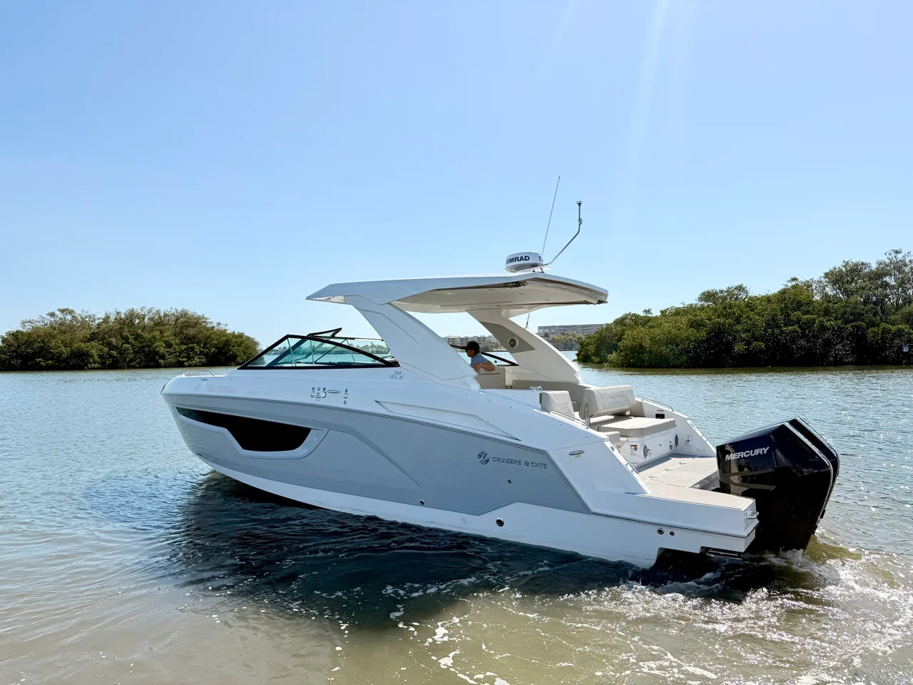 2026 Cruisers Yachts 34 GLS Outboard 34.0 feet, St Petersburg, FL #14