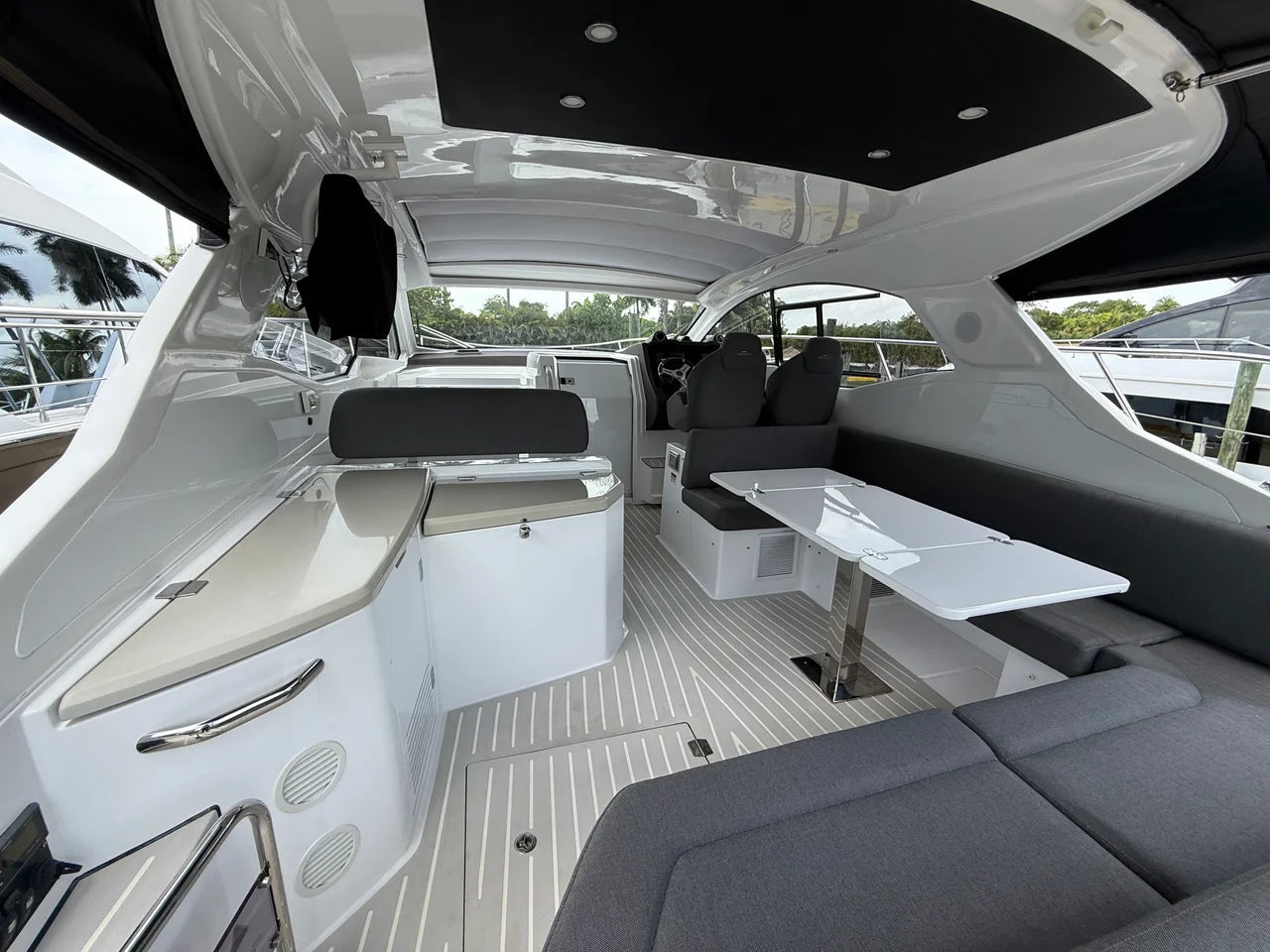 2022 Azimut Atlantis 45 45.0 feet, Miami, FL #4