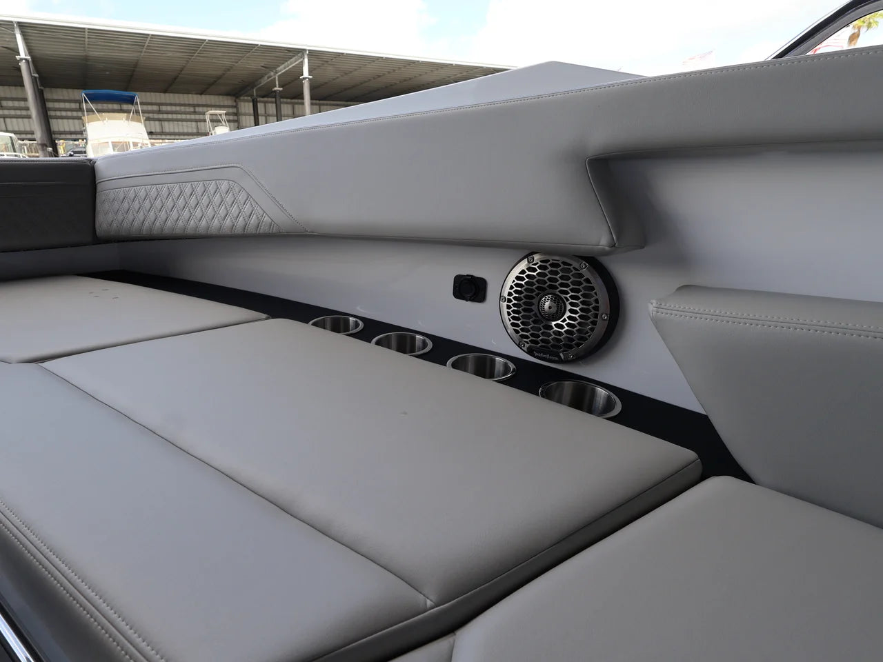 2026 Cruisers Yachts 38 GLS Outboard 38.0 feet, Naples, Florida #54