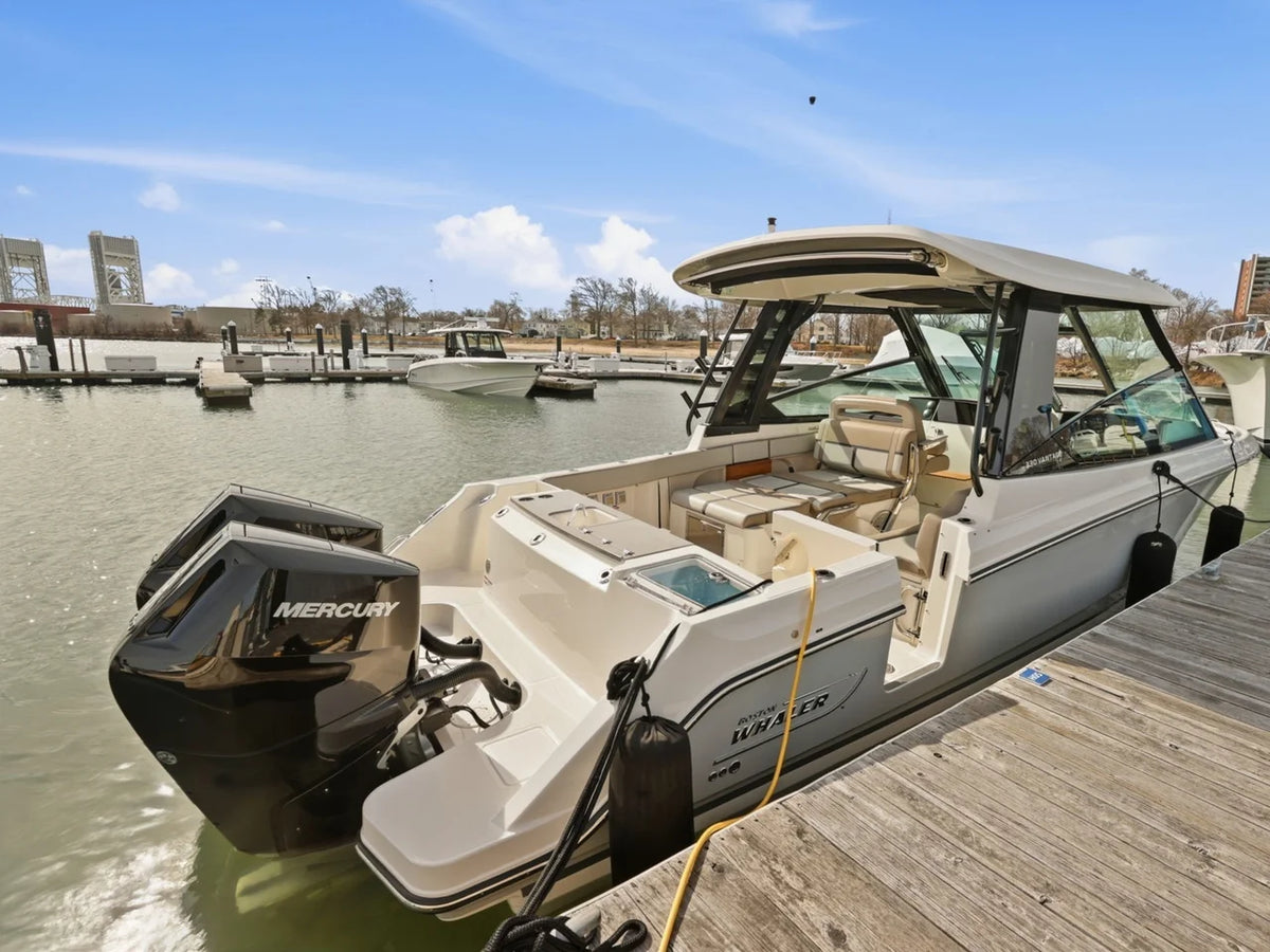 2026 Boston Whaler 330 Vantage 33.0 feet, Quincy, MA #5