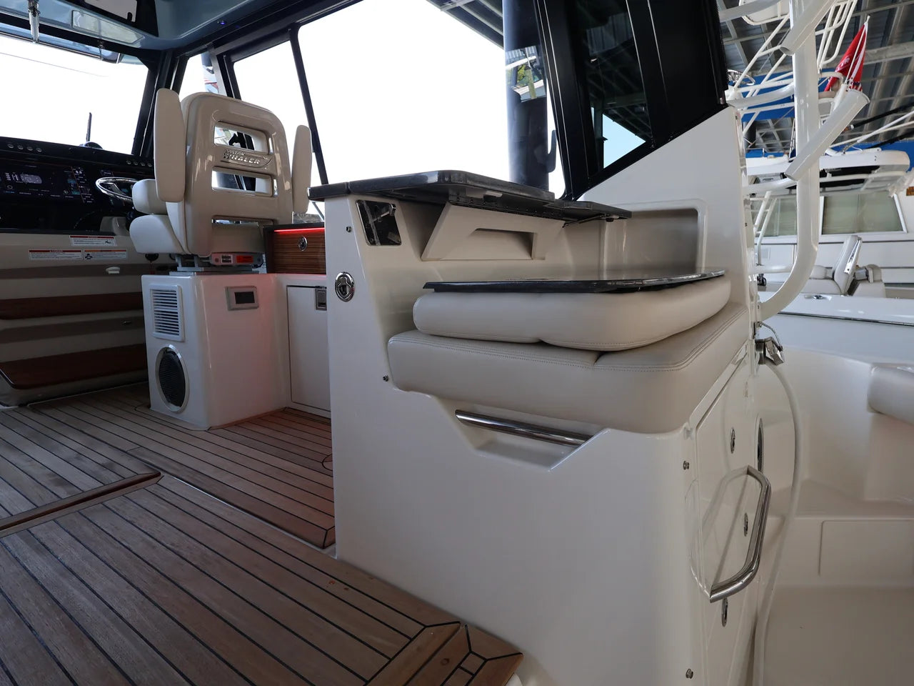 2026 Boston Whaler 405 Conquest 40.0 feet, Naples, Florida #35