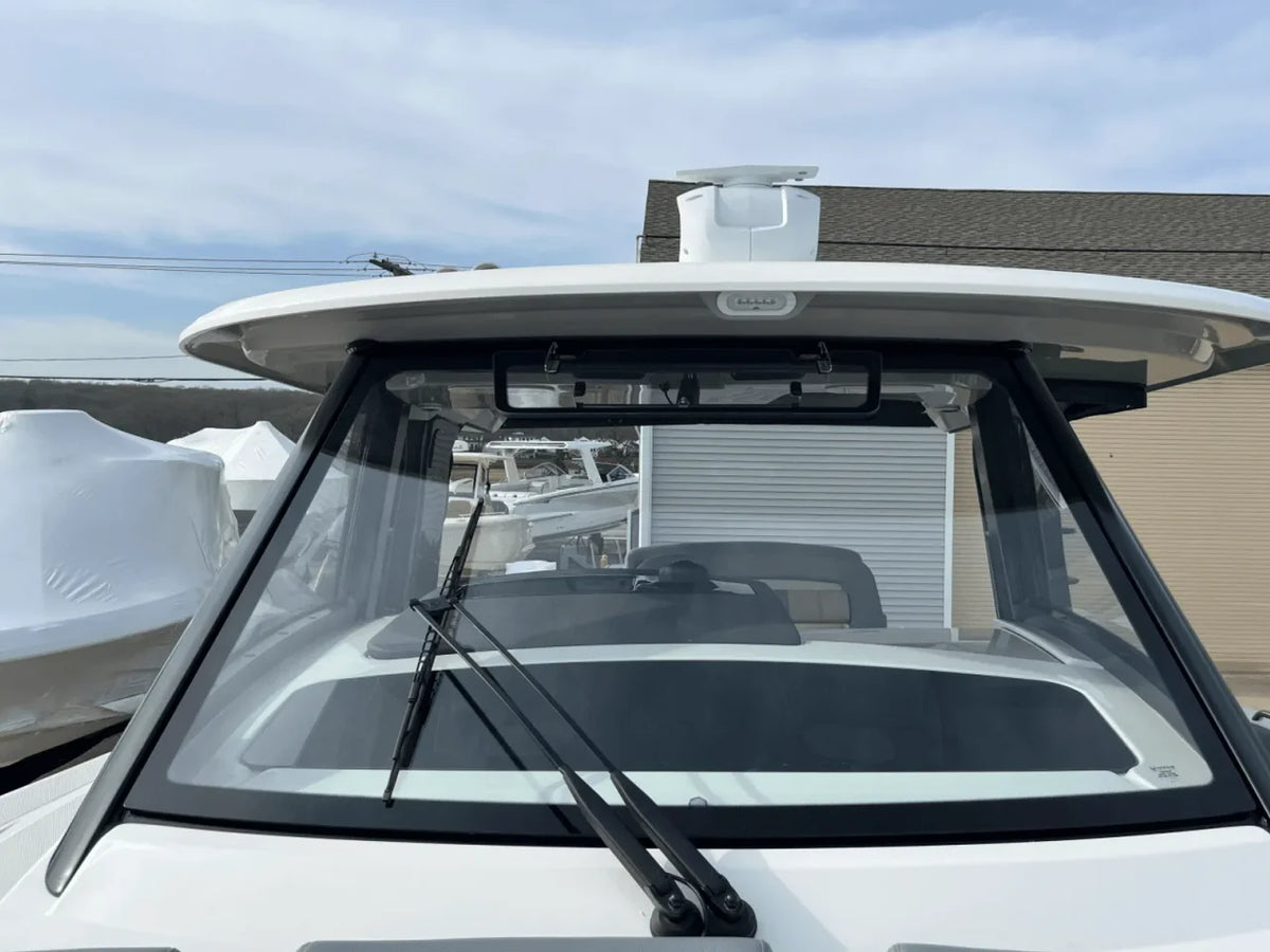 2025 Boston Whaler 350 REALM 35.0 feet, Quincy, MA #36