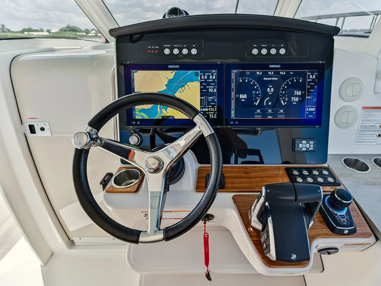 2025 Boston Whaler 350 REALM 35.0 feet, Stuart, Florida #77