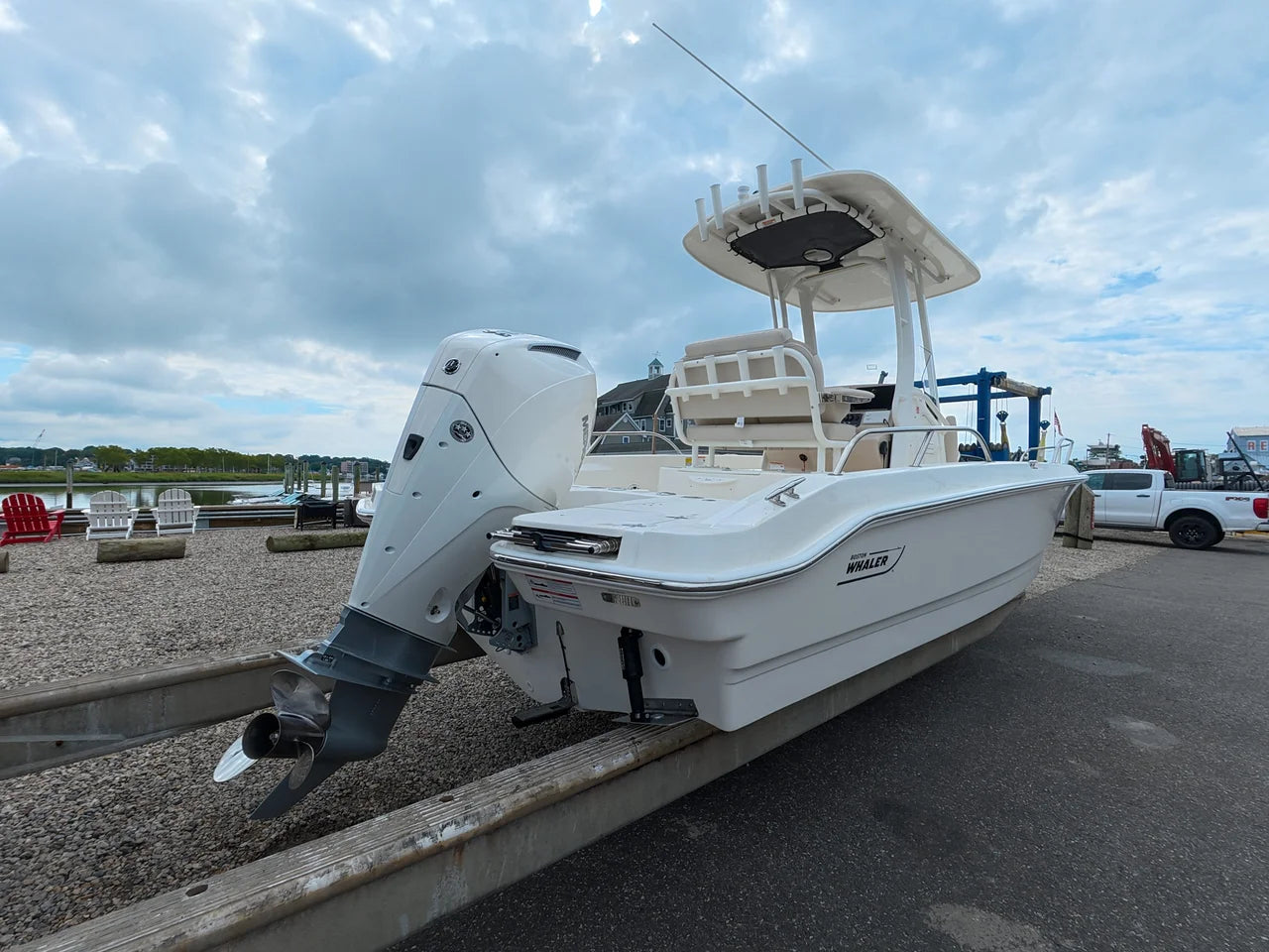 2027 Boston Whaler 220 Dauntless 22.0 feet, Norwalk, Connecticut #4