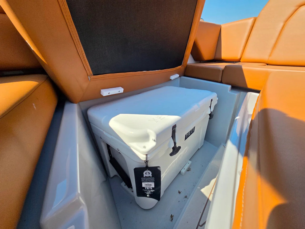 2027 Cruisers Yachts 38 VTR 38.0 feet, Monkey Island, OK #39