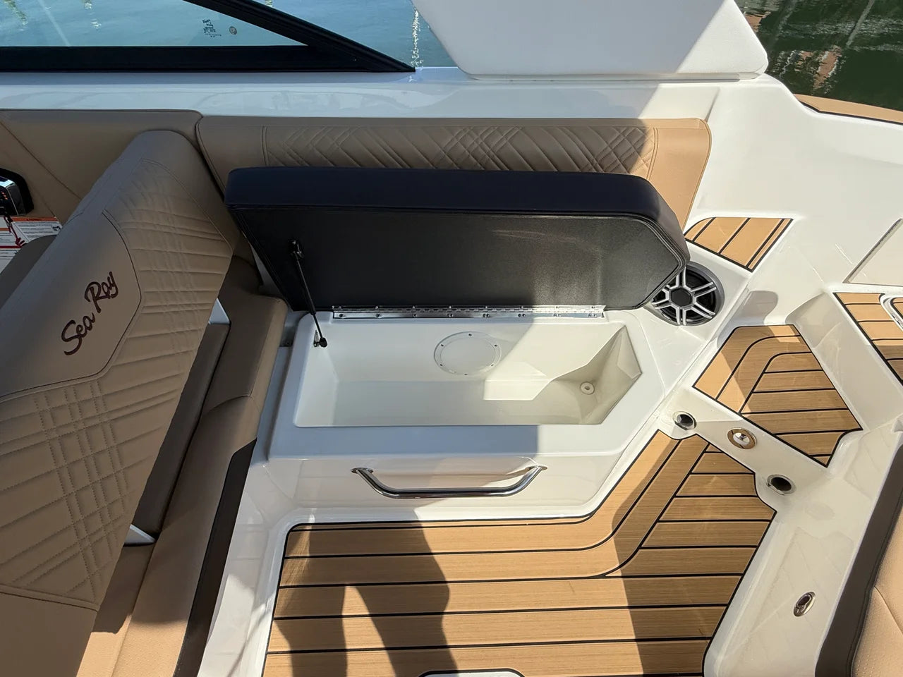 2027 Sea Ray SDX 270 Outboard 27.0 feet, Wrightsville Beach, North Carolina #28