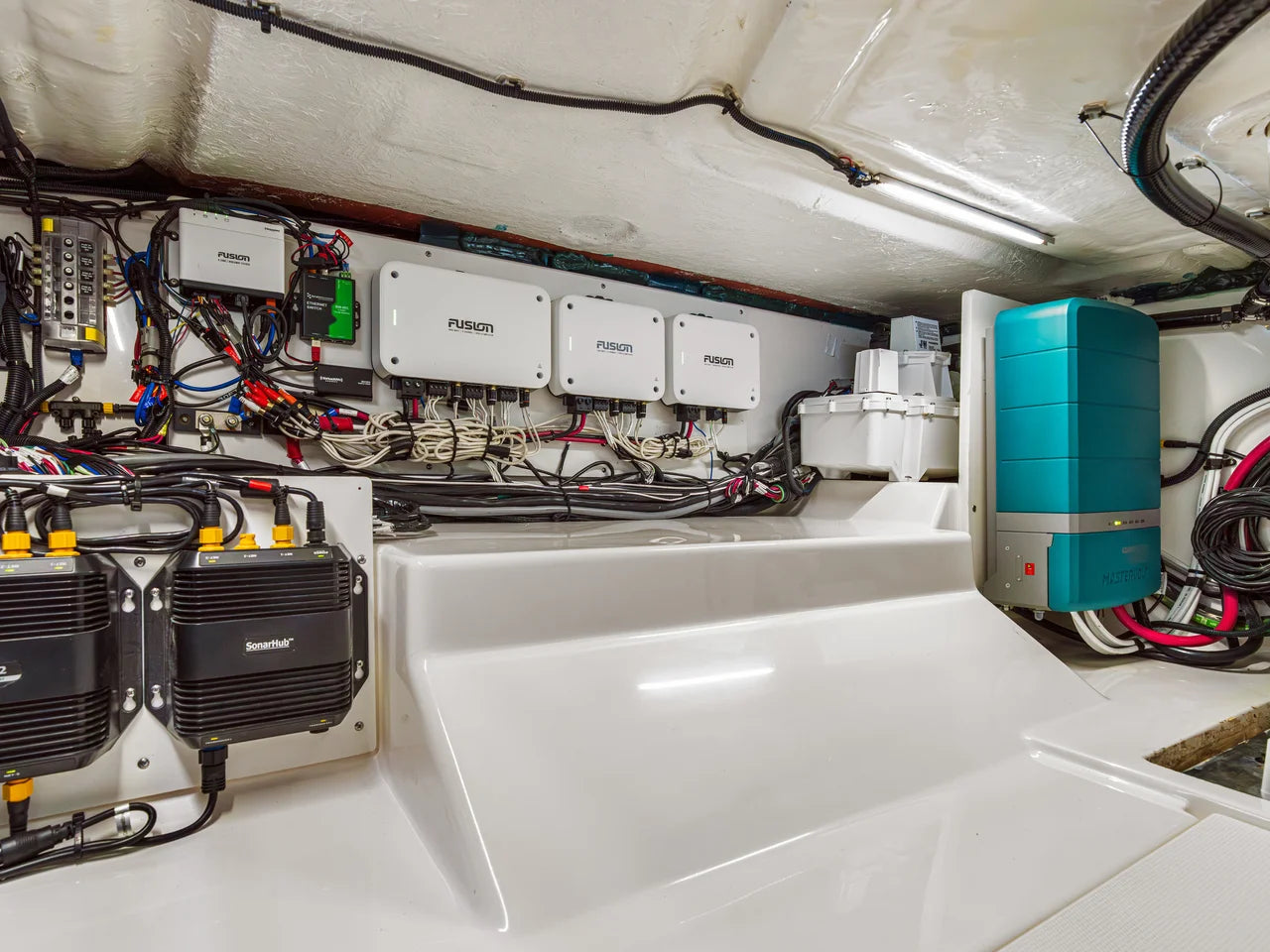 2026 Sea Ray SLX 360 Outboard  36.0 feet, Inuvik, Northwest Territories #61