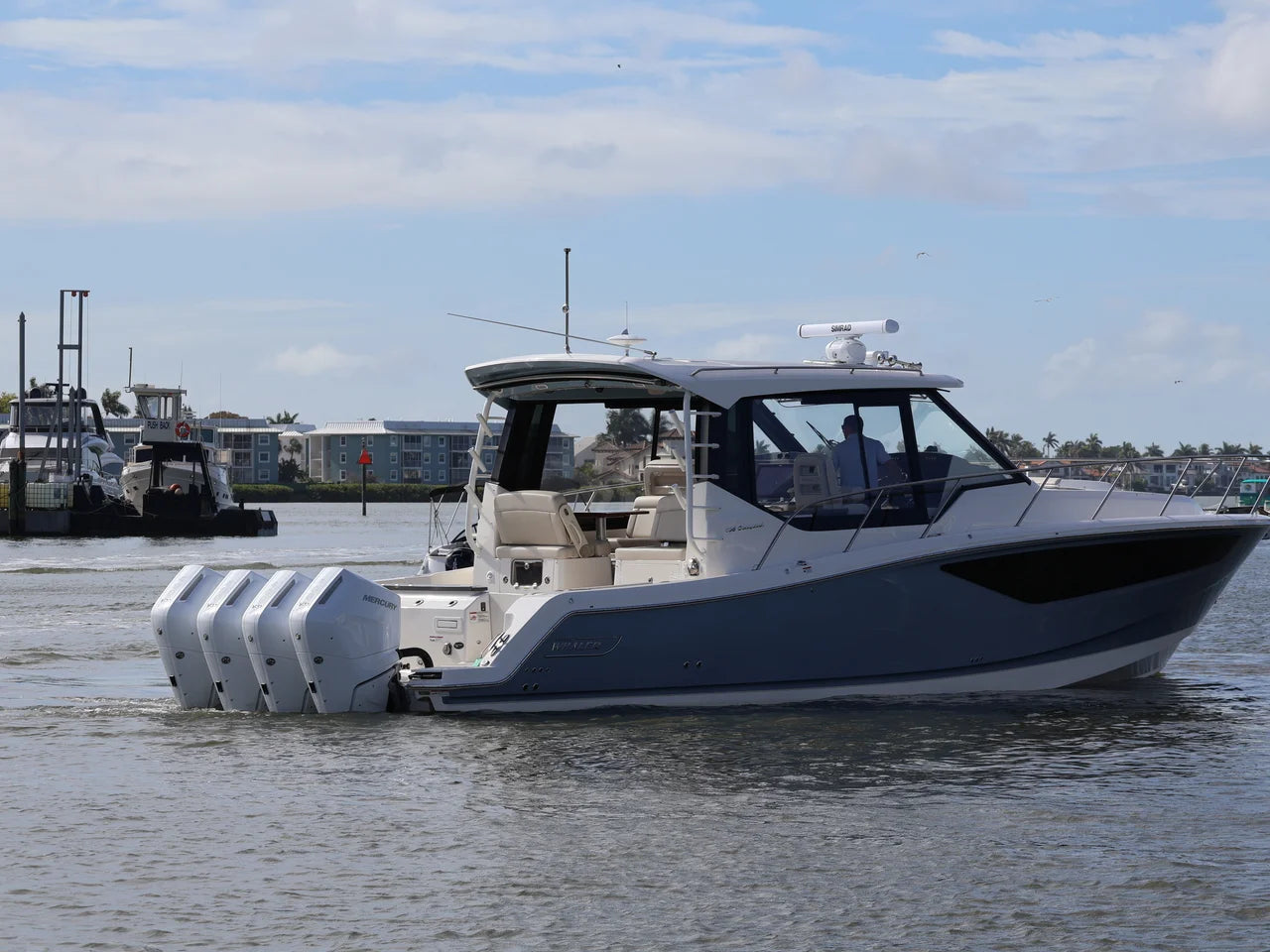 2026 Boston Whaler 405 Conquest 40.0 feet, Naples, Florida #9