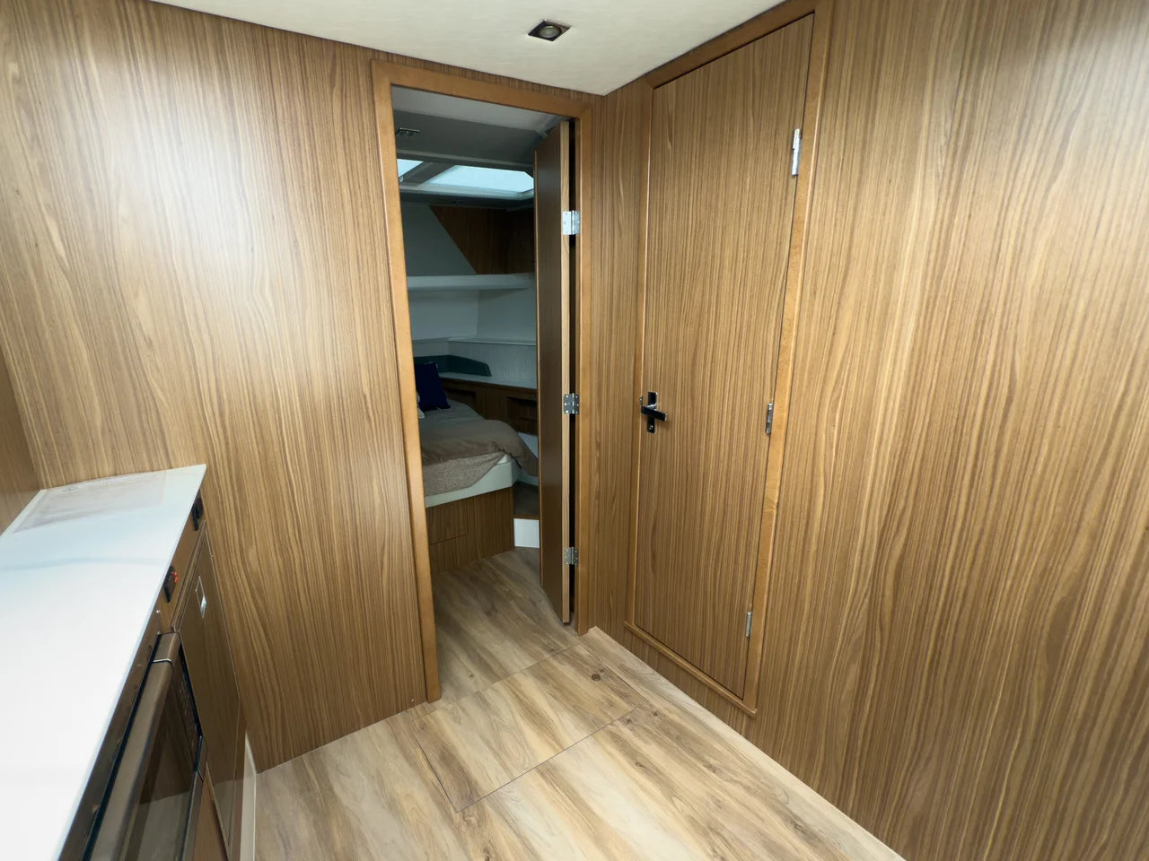 2026 Cruisers Yachts 50GLS OB 50.0 feet, Fort Myers, FL #26