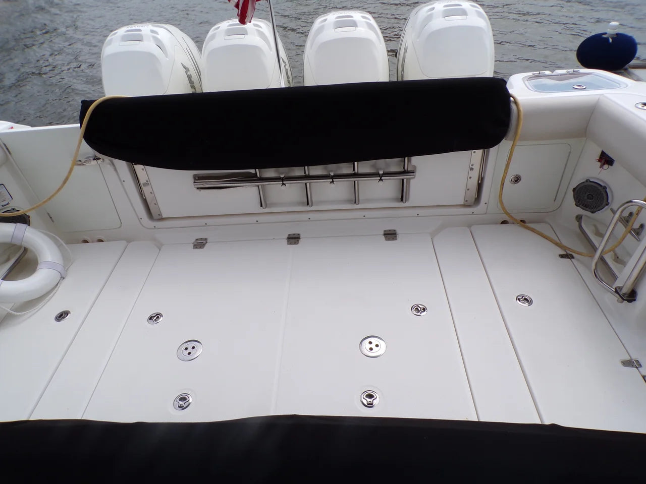 2018 Boston Whaler 420 OUTRAGE 42.0 feet, Naples, FL #81