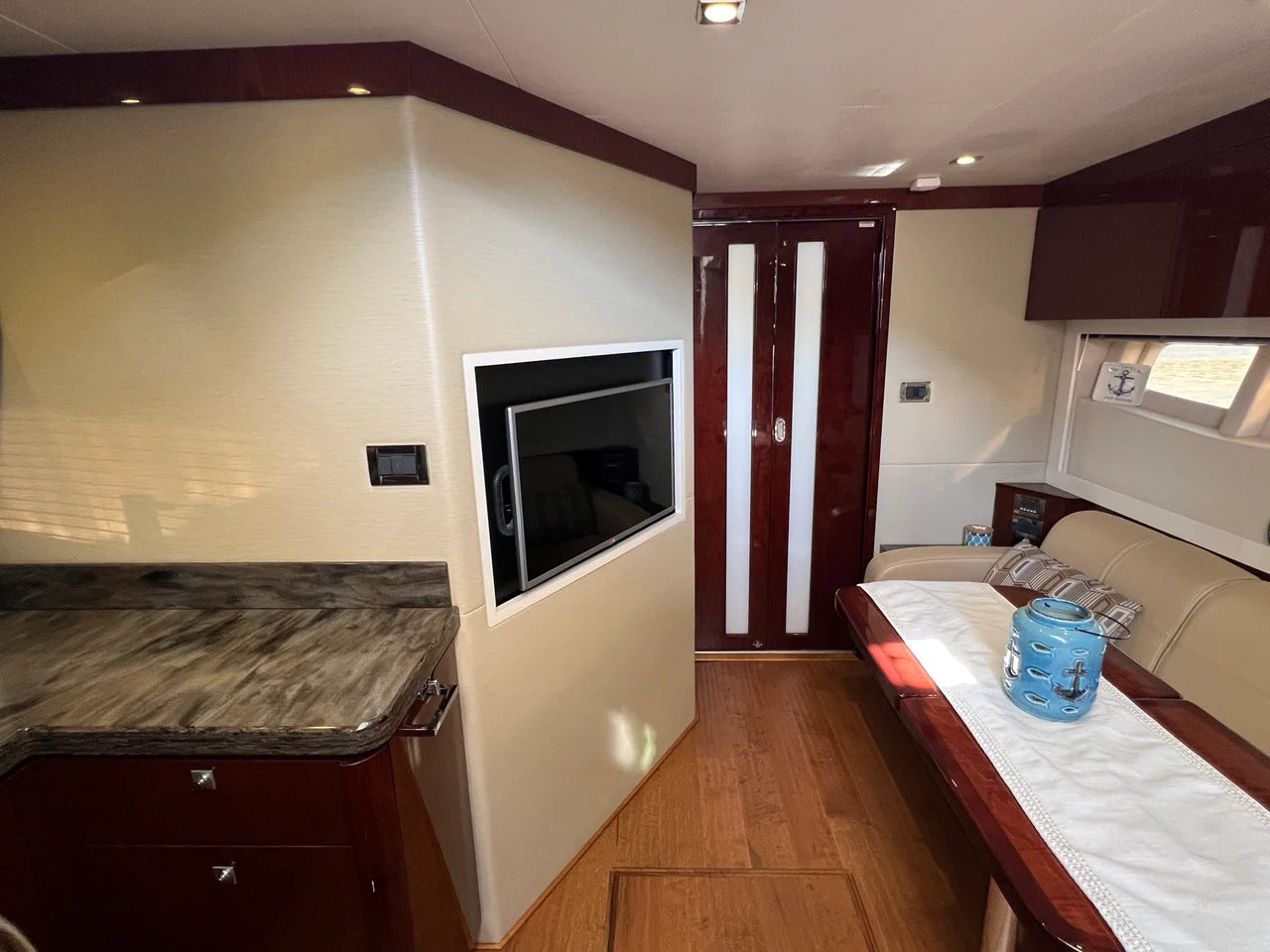 2015 Sea Ray 410 Sundancer 41.0 feet, Huntington, NY #43