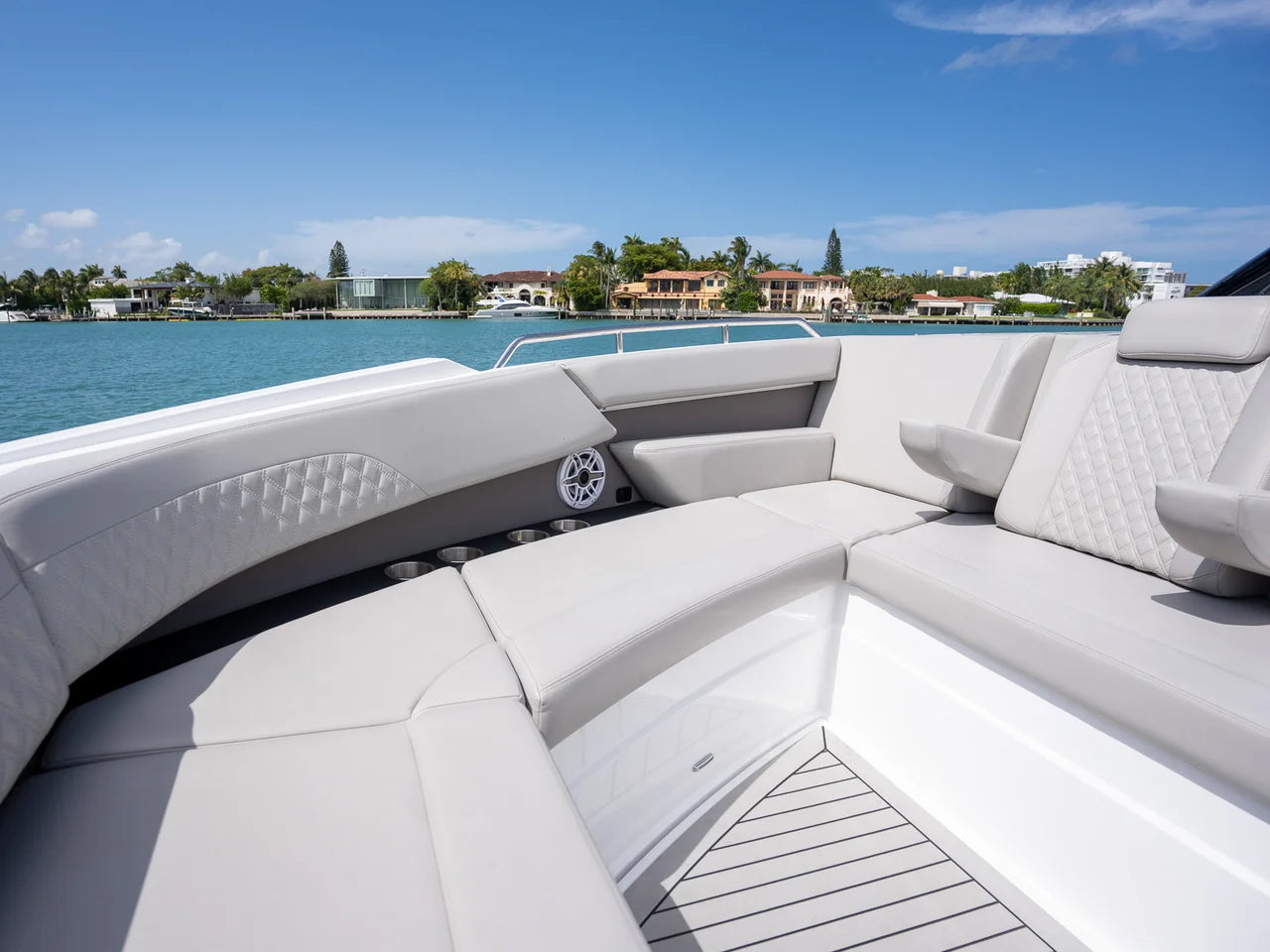 2024 Cruisers Yachts 50 GLS 50.0 feet, Dania Beach, Florida #26