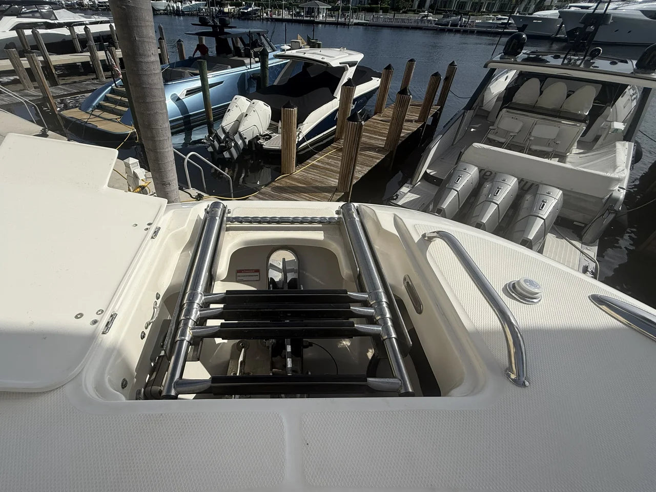 2018 Boston Whaler 320 VANTAGE 32.0 feet, Pompano Beach, Florida #67
