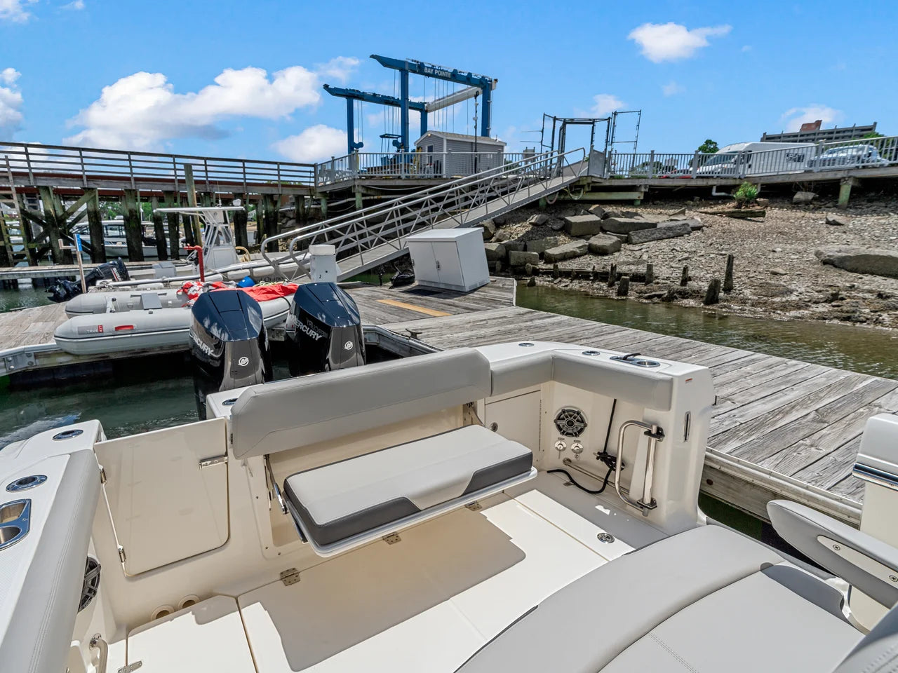 2026 Boston Whaler 330 Outrage 33.0 feet, Quincy, MA #11
