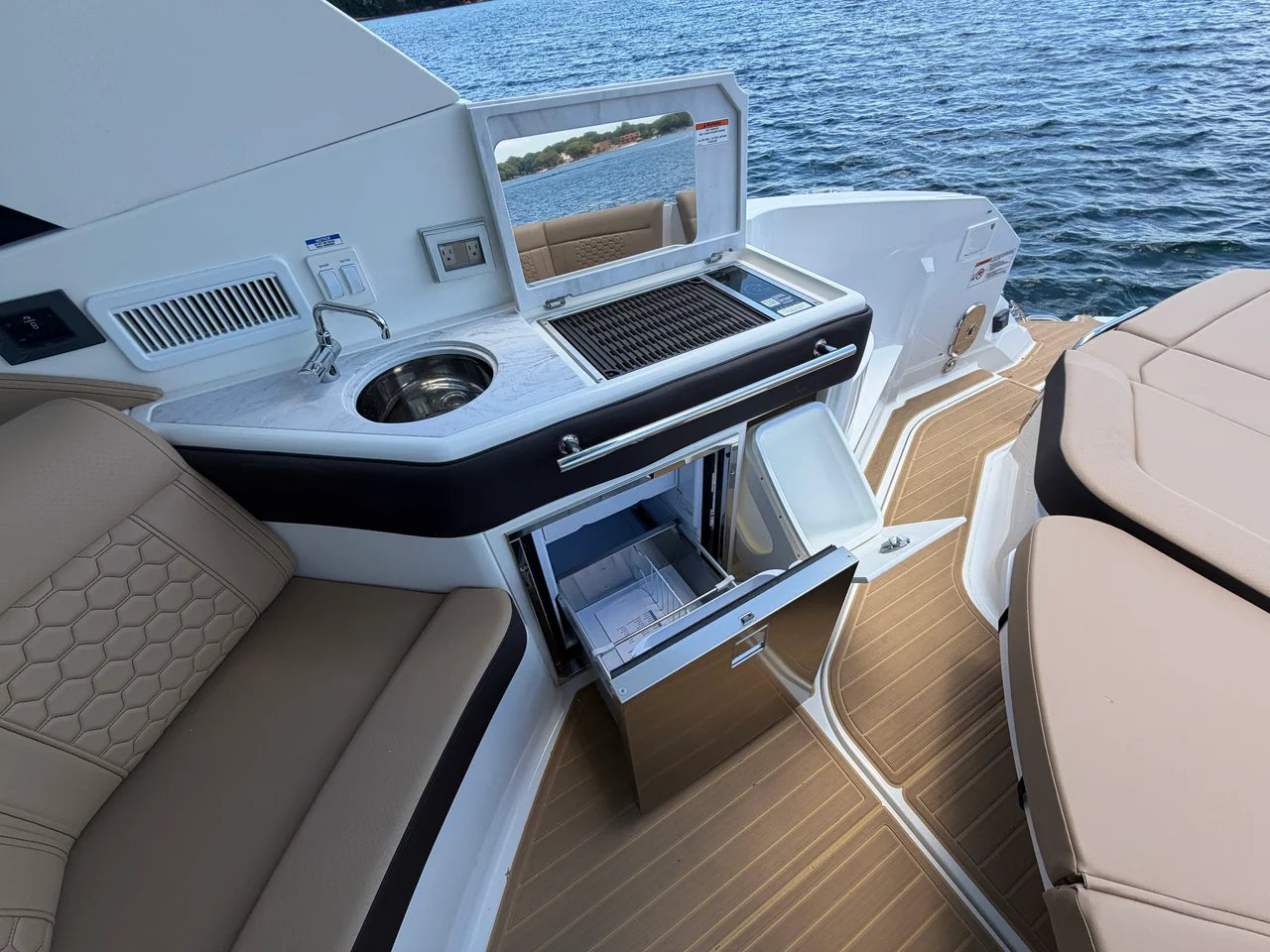 2026 Sea Ray Sundancer 320 32.0 feet, Cornelius, North Carolina #35