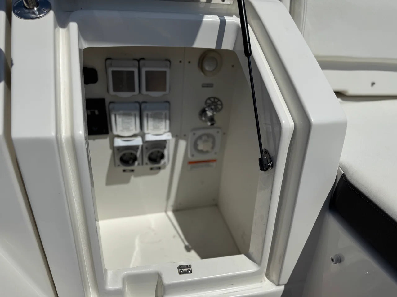 2019 Sea Ray 320 SUNDANCER 32.0 feet, Norwalk, CT #50