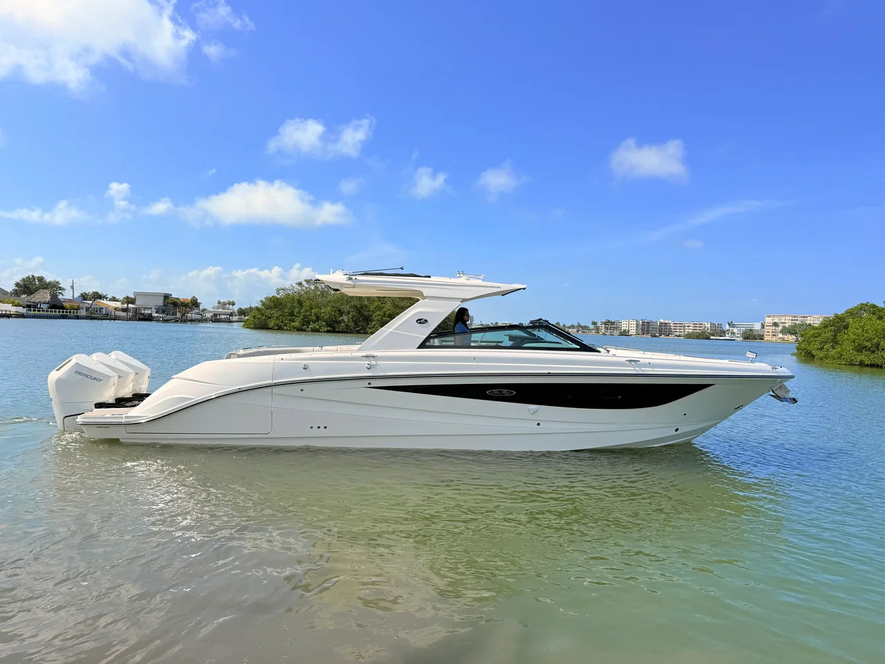 2026 Sea Ray SLX 400 Outboard 40.0 feet, Pompano Beach, Florida #1