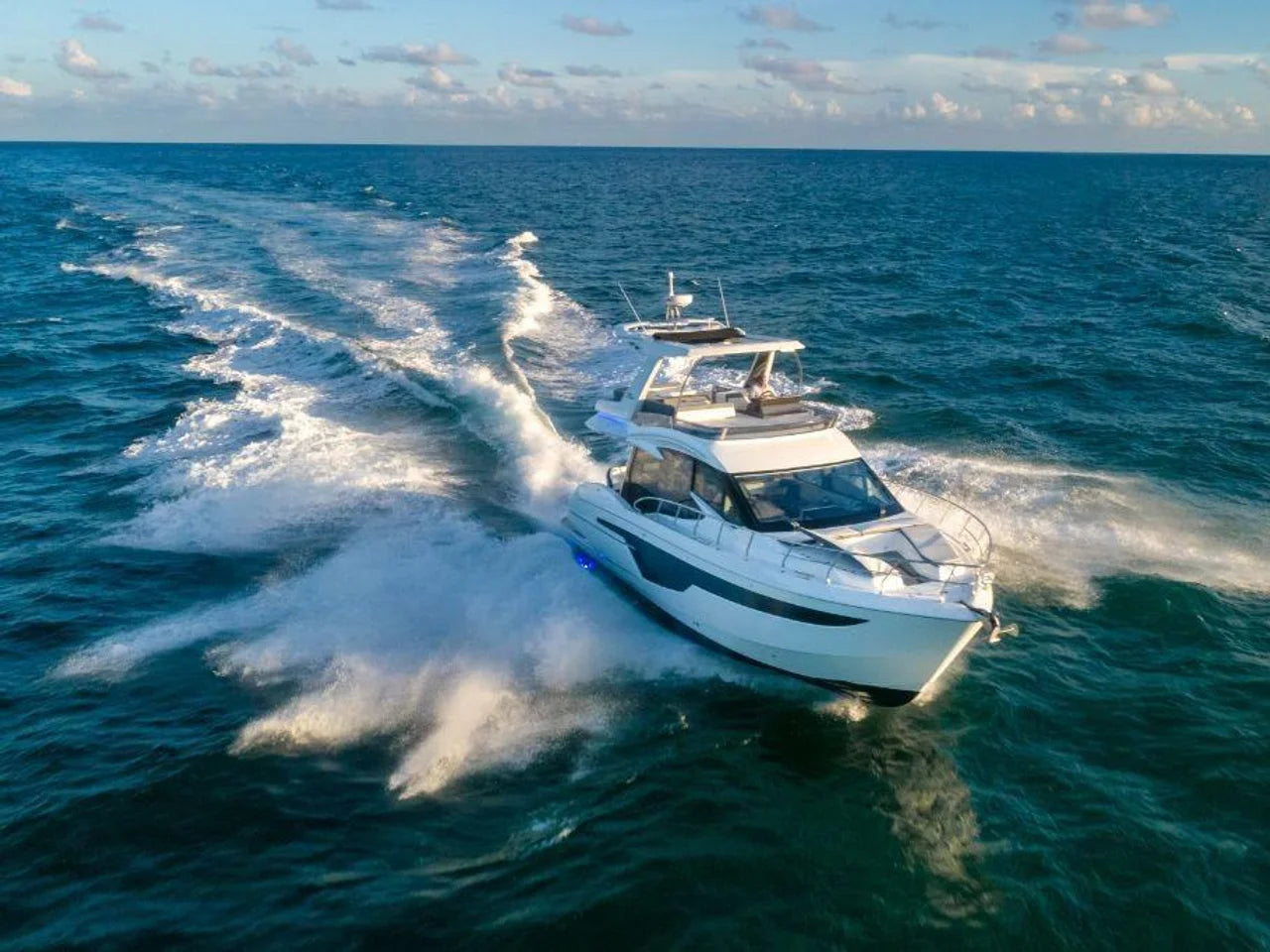 2026 Galeon 500 FLY 50.0 feet, Inuvik, Northwest Territories #9