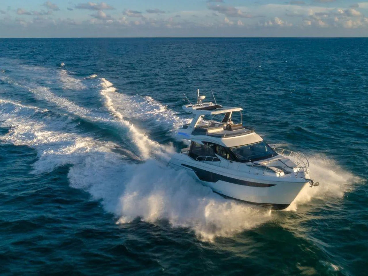 2026 Galeon 500 FLY 50.0 feet, Inuvik, Northwest Territories #2