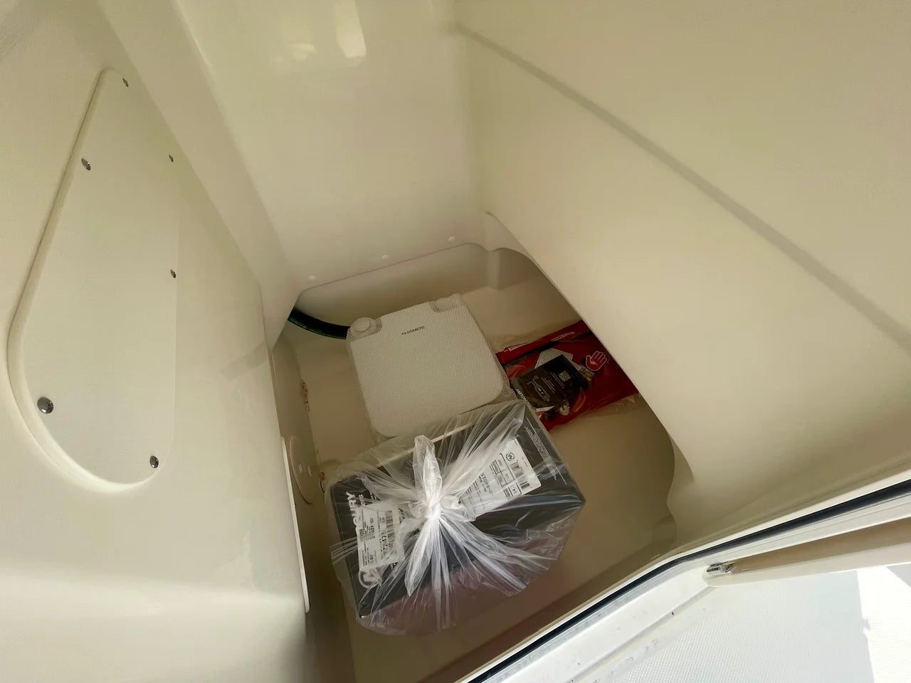 2026 Boston Whaler 210 Montauk 21.0 feet, Quincy, MA #15