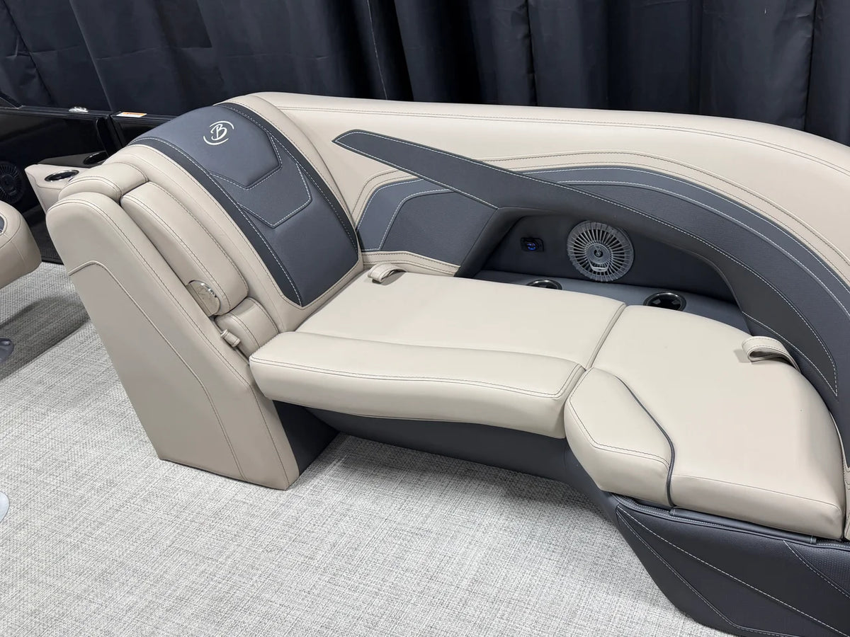 2027 Barletta CABRIO22UC 22.0 feet, Crosslake, Minnesota #19