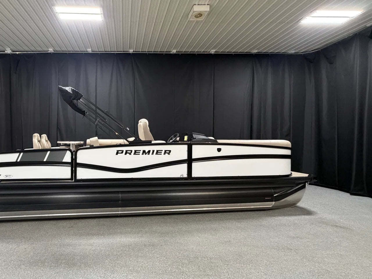 2027 Premier 250SOLARIS 25.0 feet, Nisswa, Minnesota #1