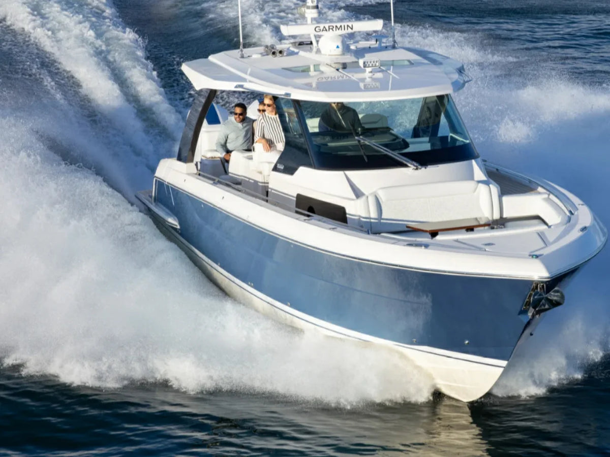 2027 Tiara Yachts 39 LS 39.0 feet, Inuvik, Northwest Territories #3