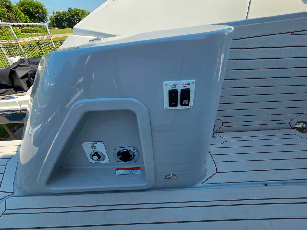 2027 Cruisers Yachts 38 VTR 38.0 feet, Monkey Island, OK #54