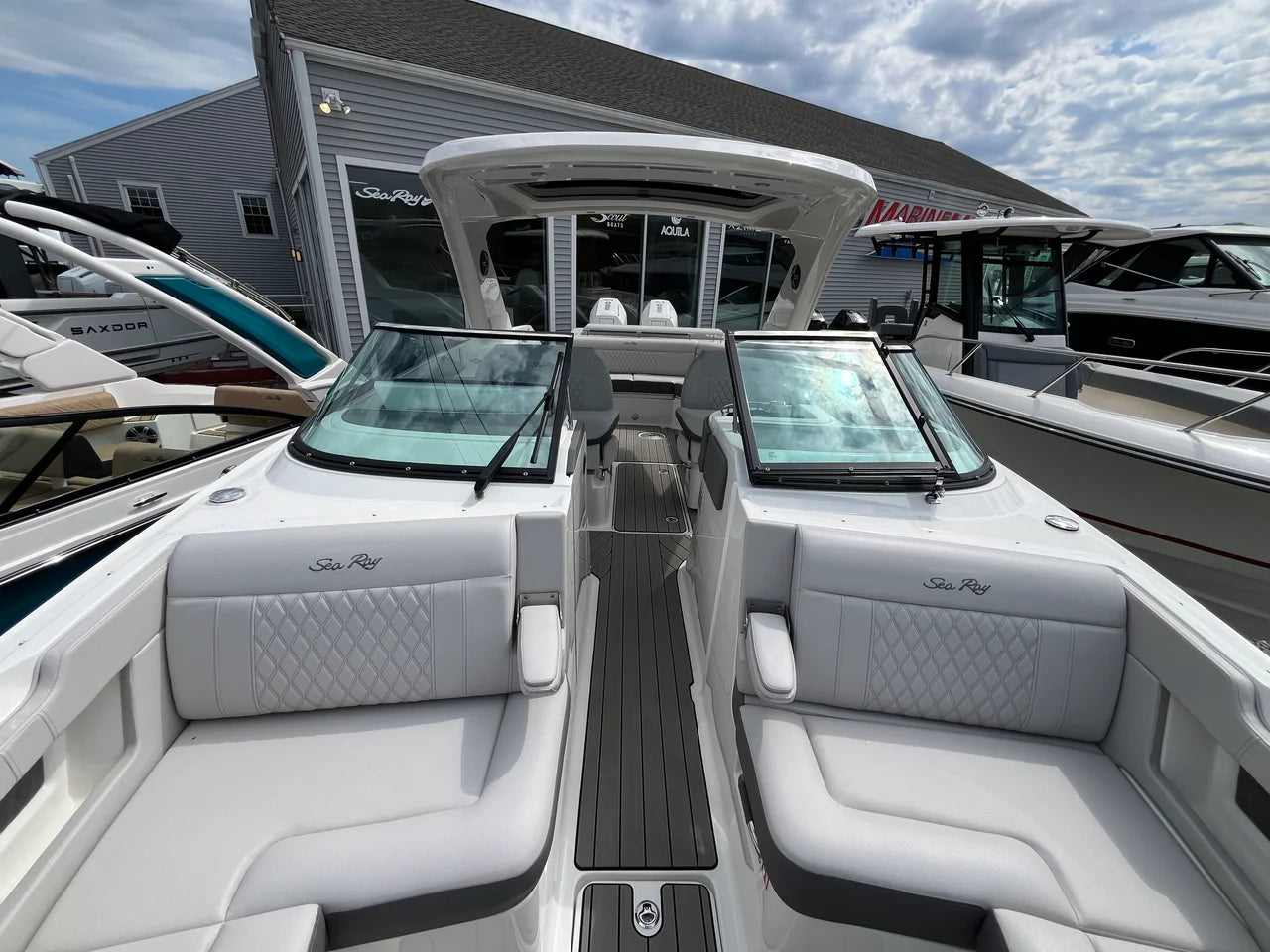 2026 Sea Ray SLX 310 Outboard 31.0 feet, Westbrook, Connecticut #23