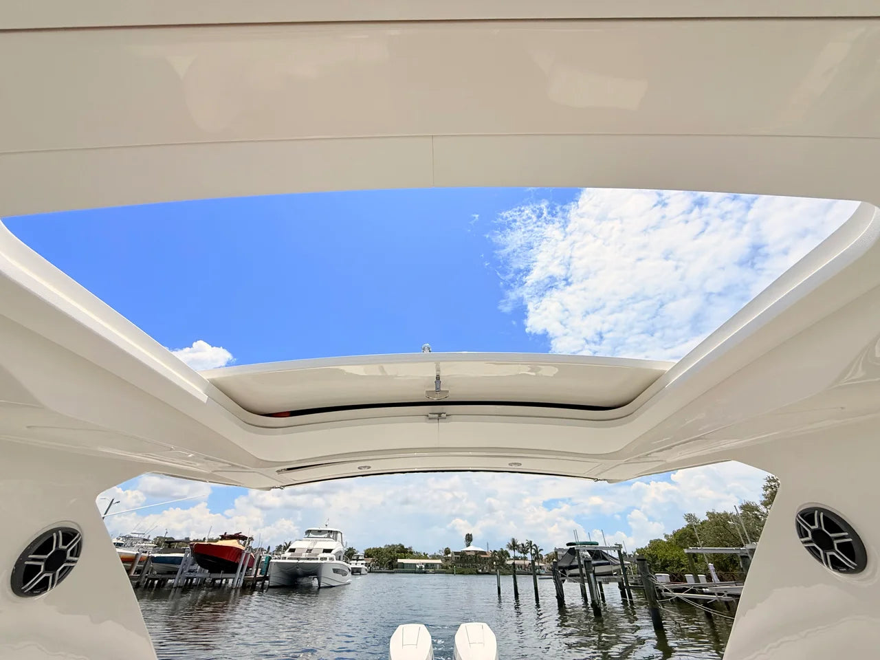 2026 Sea Ray SLX 310 Outboard 31.0 feet, St Petersburg, FL #81