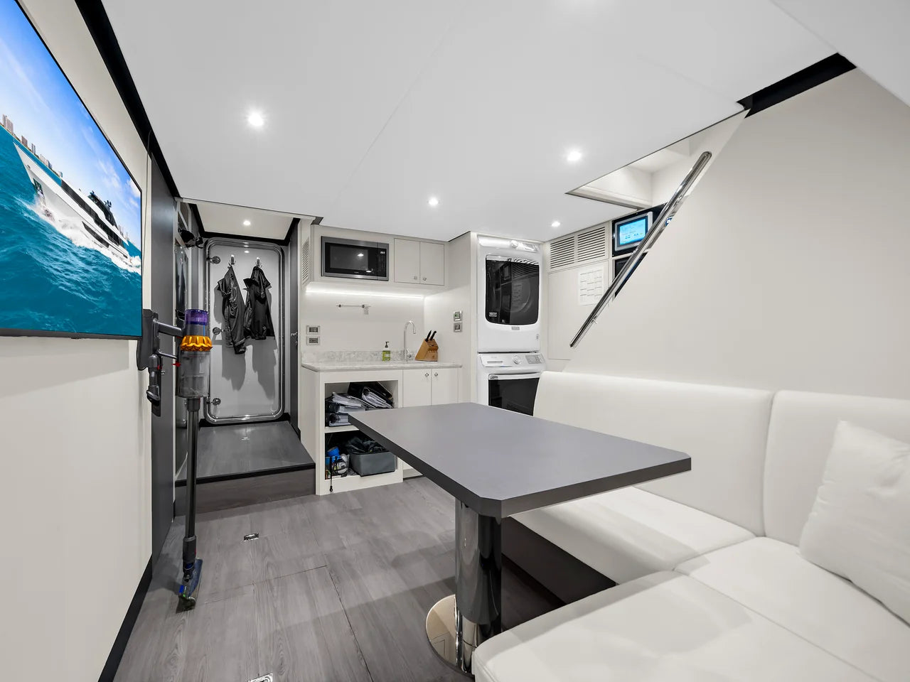 2024 Ocean Alexander 32L 106.0 feet, Miami, FL #54