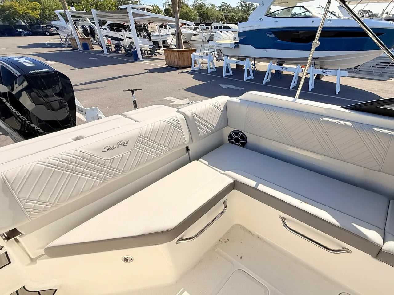 2026 Sea Ray SDX 250 Outboard 25.0 feet, St Petersburg, FL #23