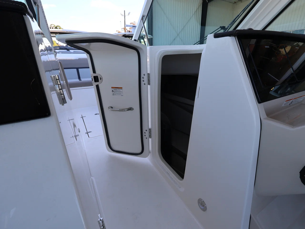 2026 Boston Whaler 330 Vantage 33.0 feet, Naples, Florida #35