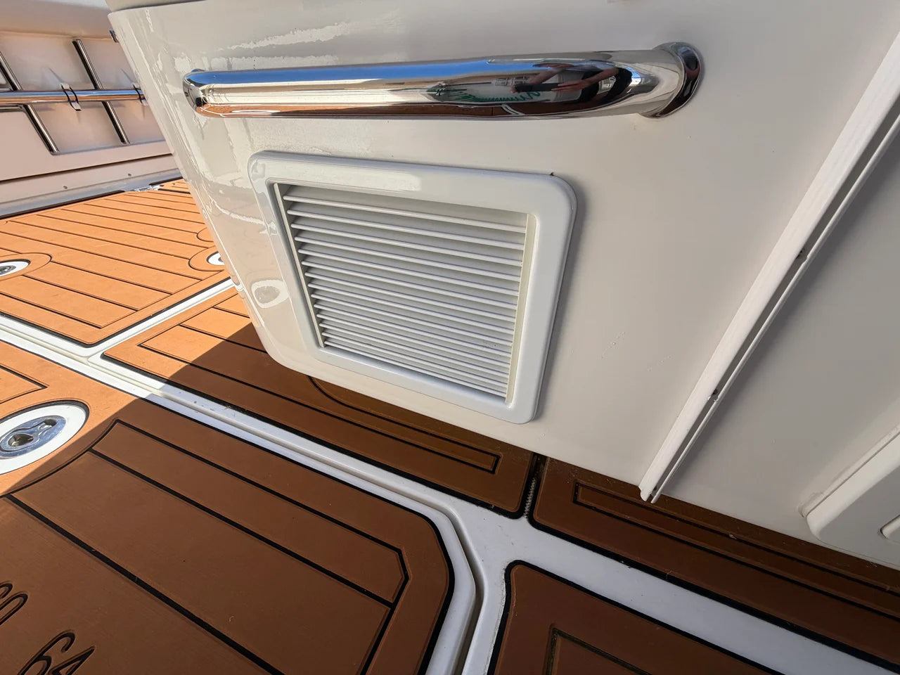 2021 Boston Whaler 380 OUTRAGE 38.0 feet, Huntington, NY #63