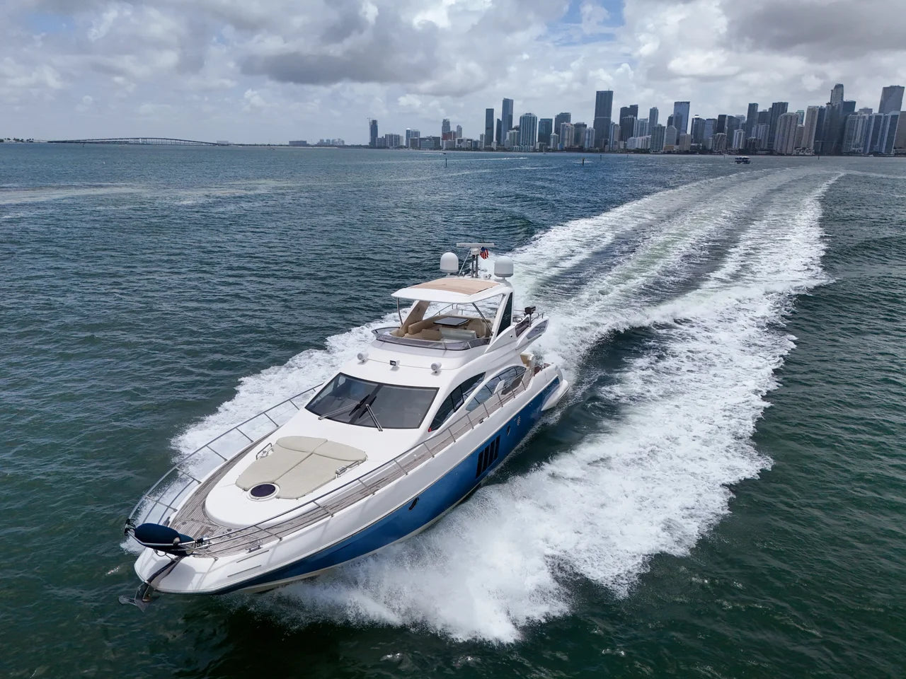 2012 Azimut 64 FLY 64.0 feet, Miami Beach, FL #25