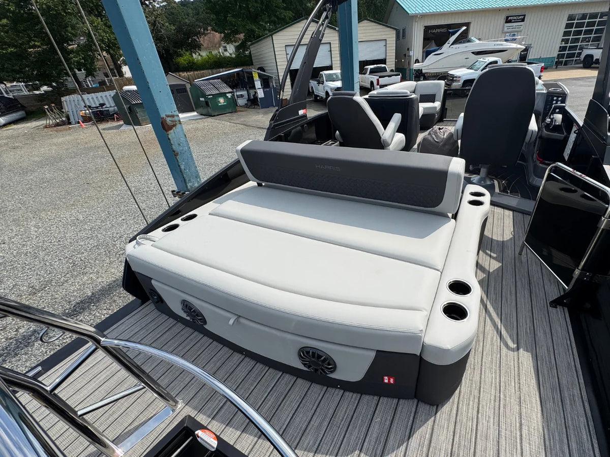 2027 Harris Sunliner 230 23.0 feet, Lake Hopatcong, NJ #8
