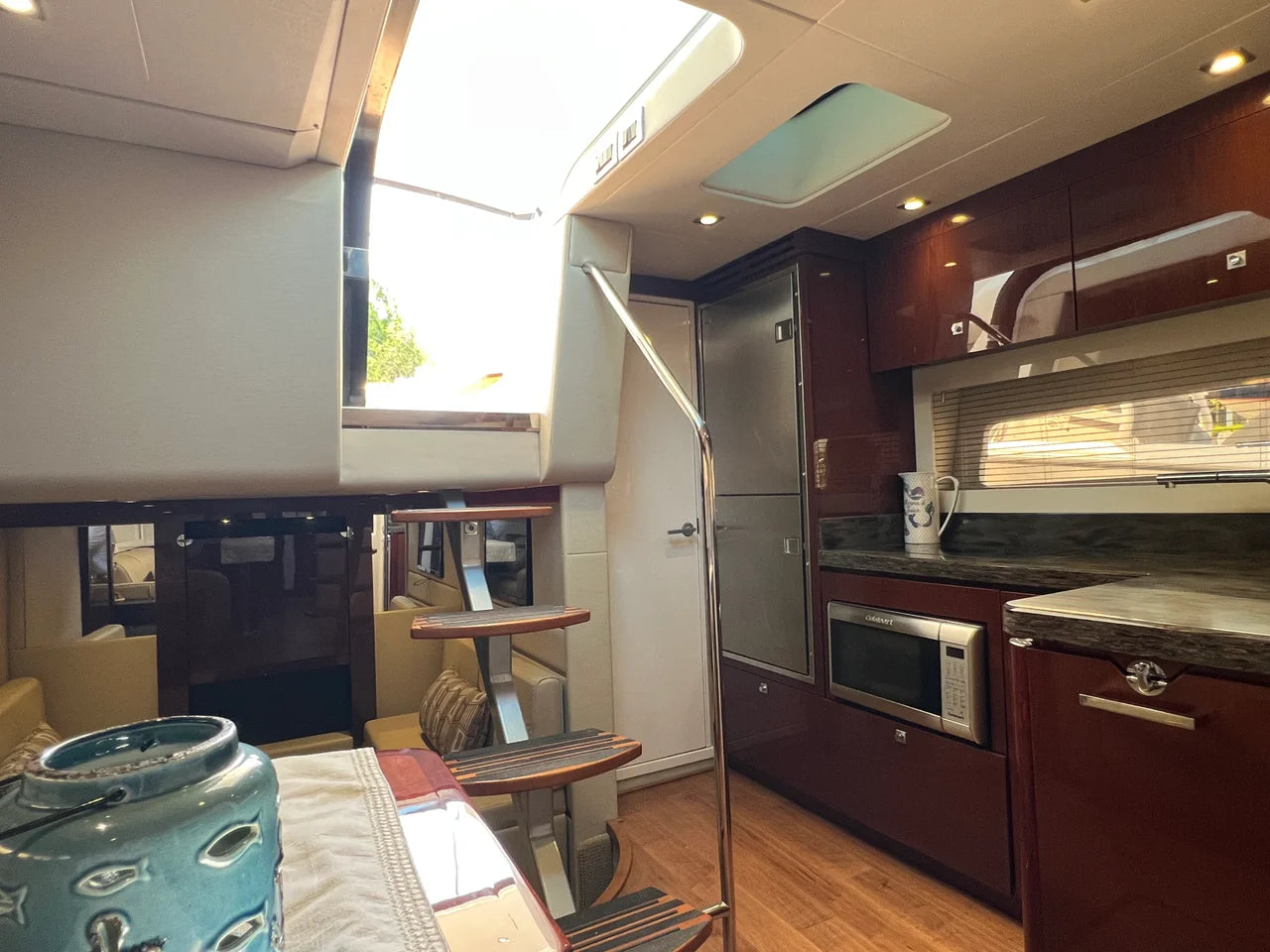 2015 Sea Ray 410 Sundancer 41.0 feet, Huntington, NY #49