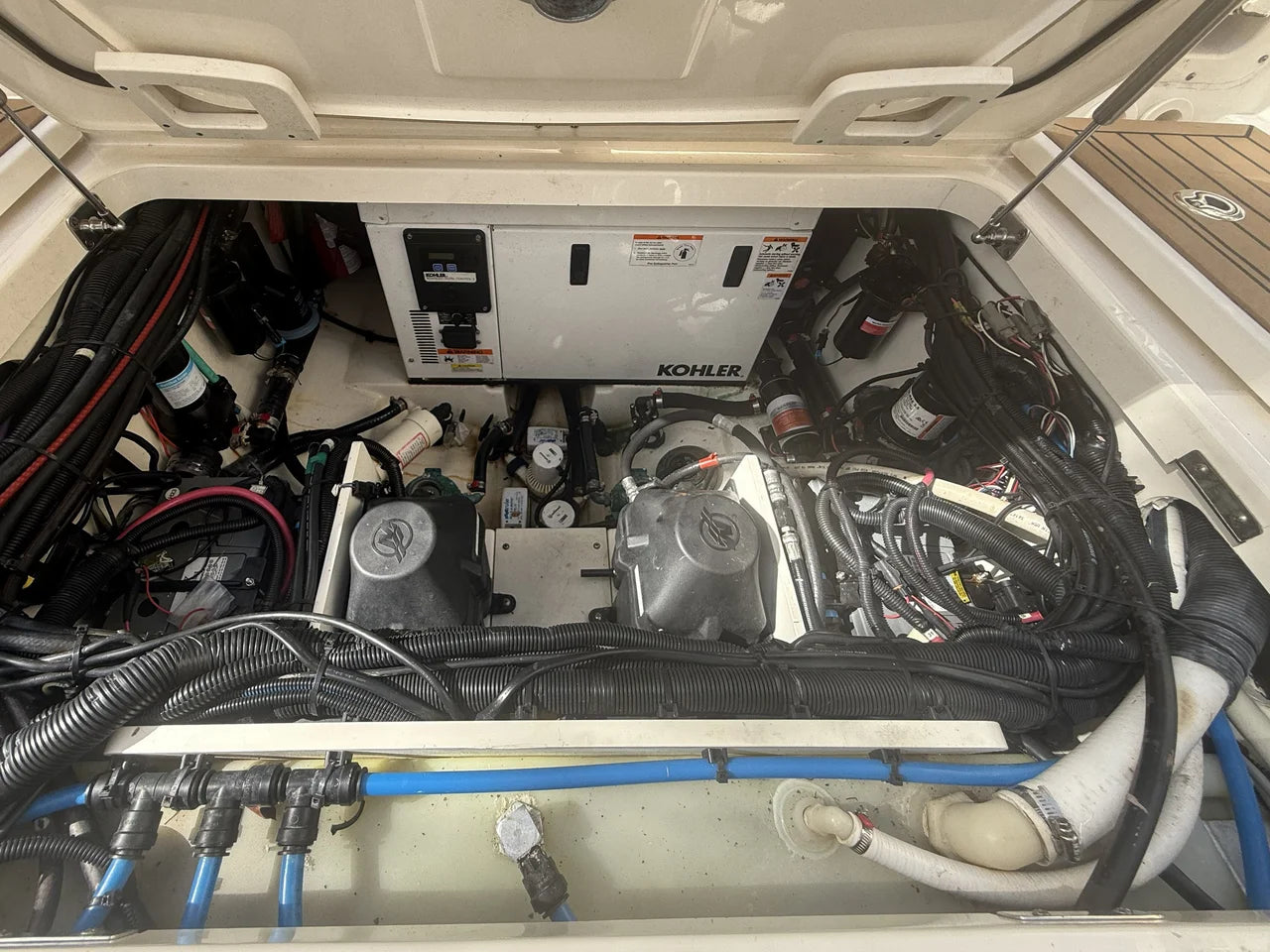 2018 Boston Whaler 320 VANTAGE 32.0 feet, Pompano Beach, Florida #69