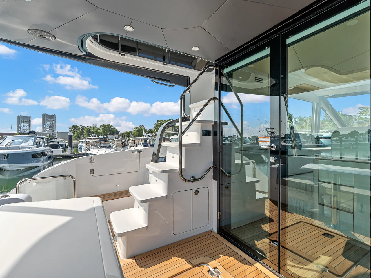 2027 Cruisers Yachts 50 FLY 50.0 feet, Quincy, MA #12