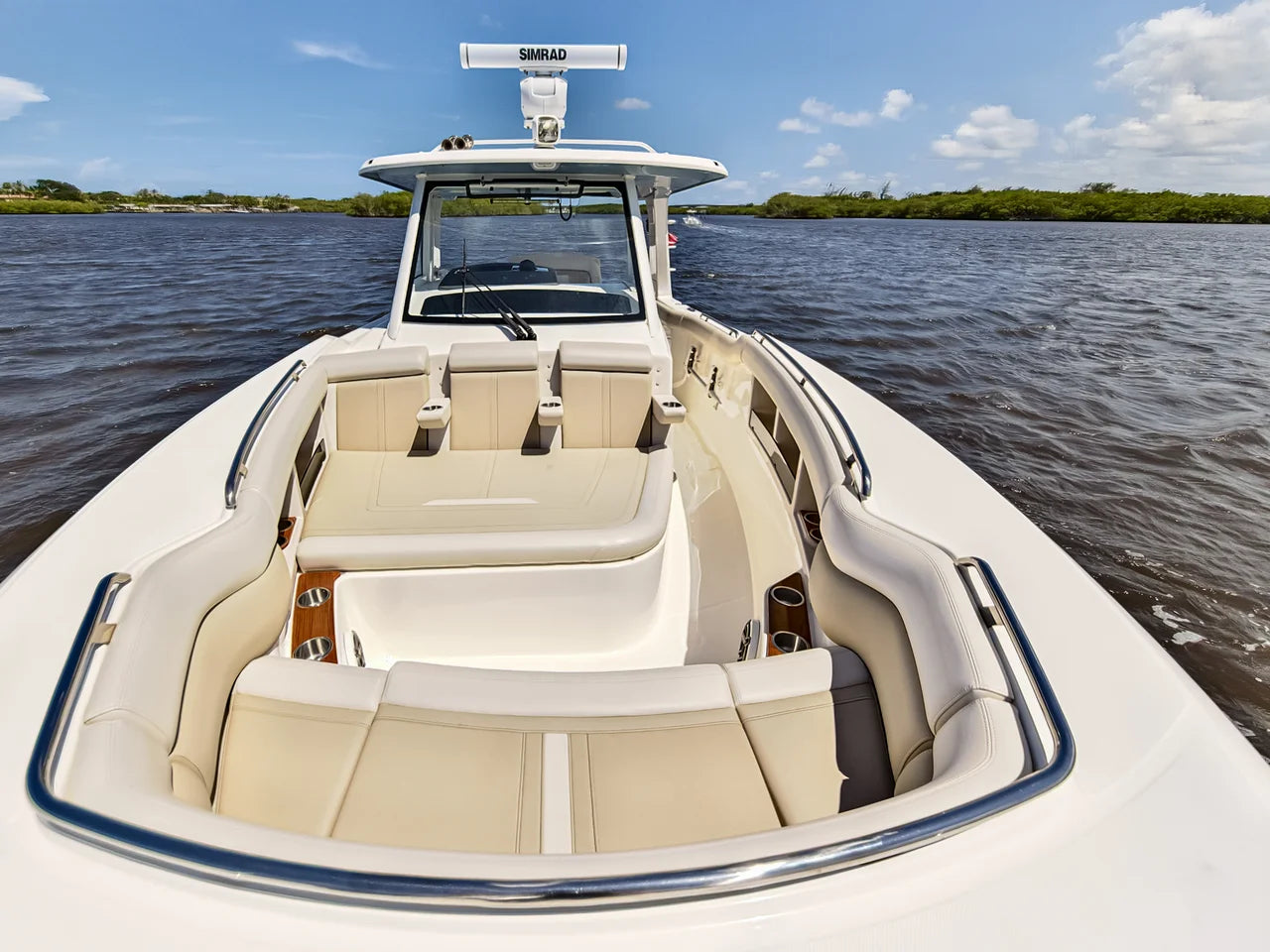 2025 Boston Whaler 350 REALM 35.0 feet, Stuart, Florida #37