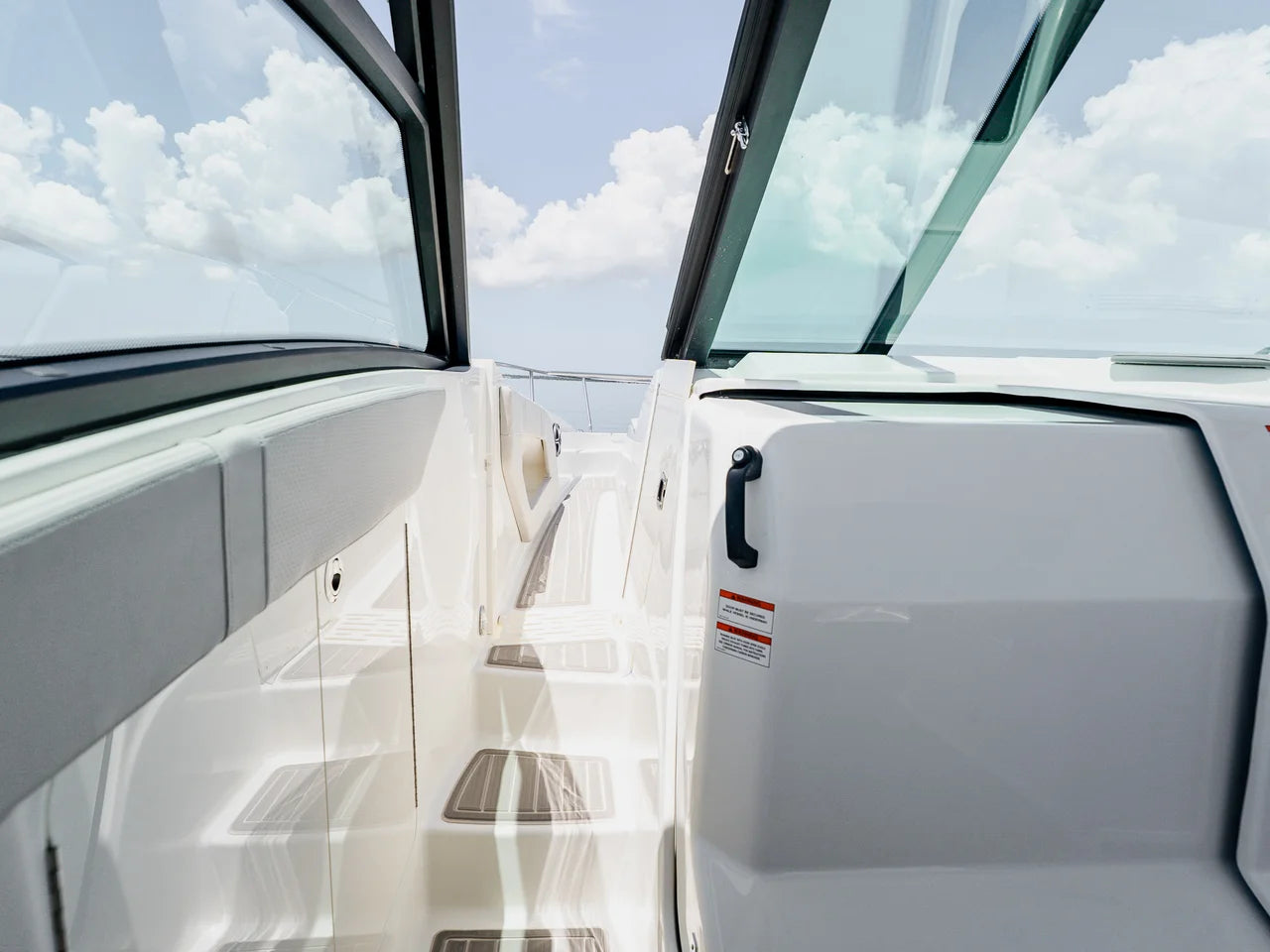 2027 Sea Ray Sundancer 320 Outboard 32.0 feet, Clearwater, Florida #61