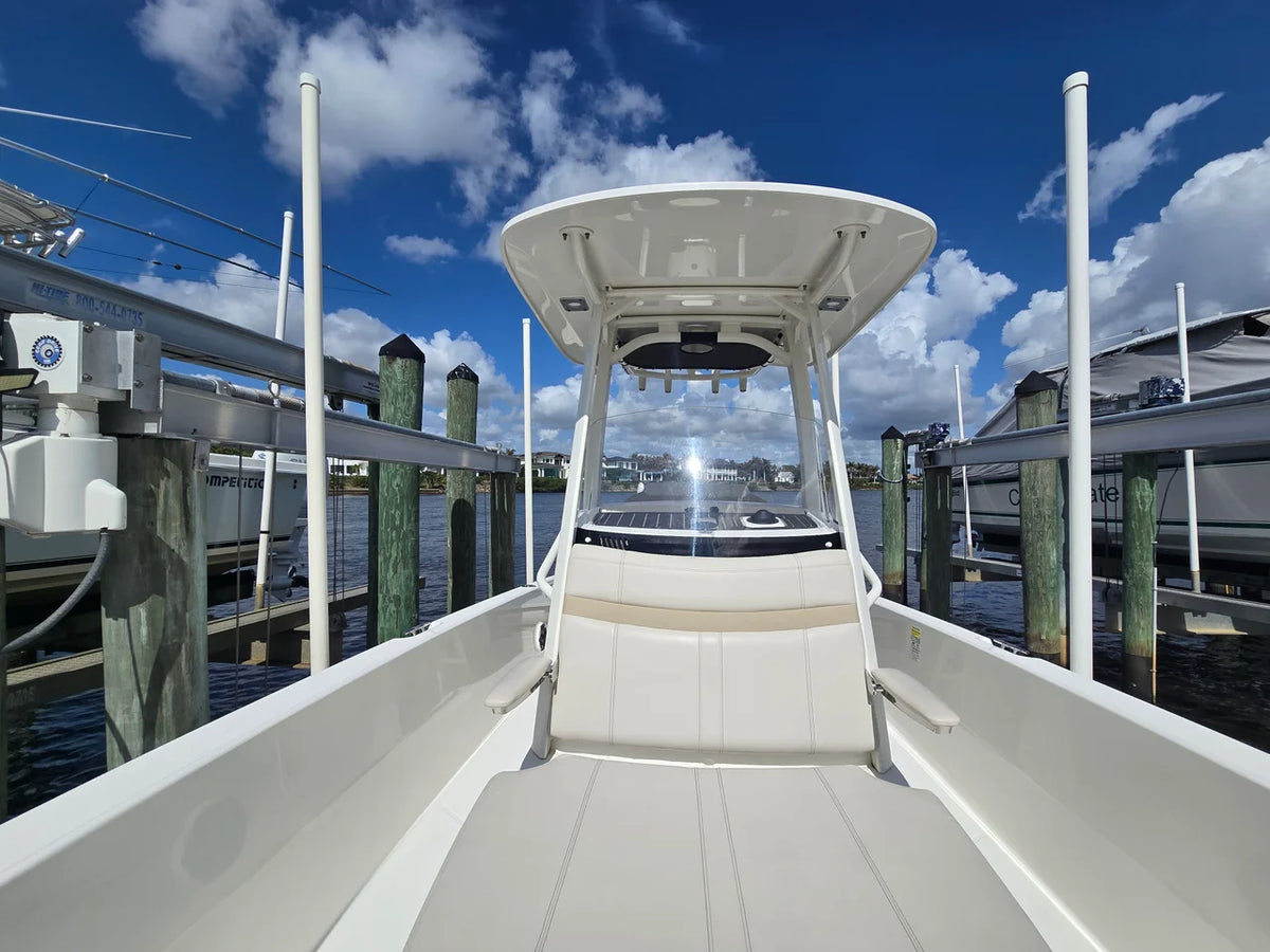 2023 Boston Whaler 250 DAUNTLESS 25.0 feet, Stuart, Florida #26